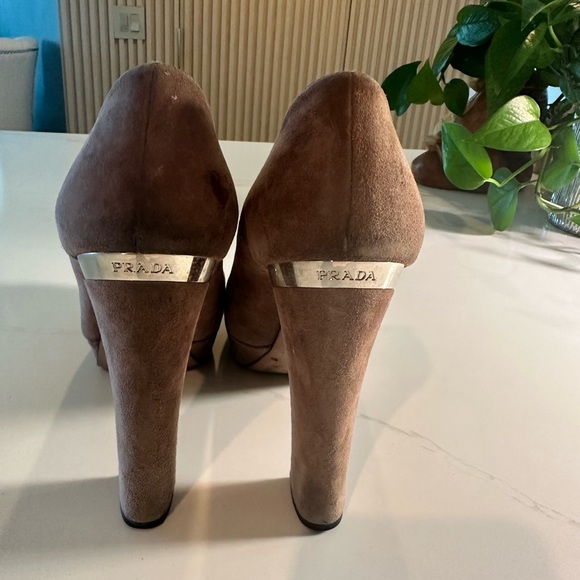 Prada metal square toe suede platform pumps - Picture 5 of 5